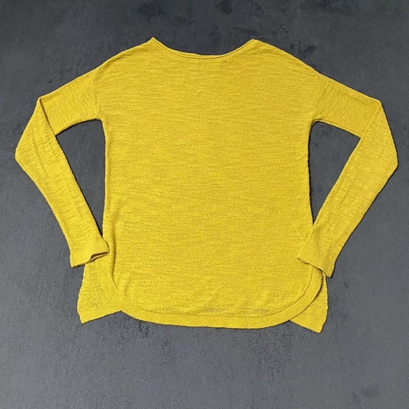 Loft Womens Sz M Yellow Knit Round Neck Pullover Sweater Long Sleeve Round Hem - Picture 1 of 5